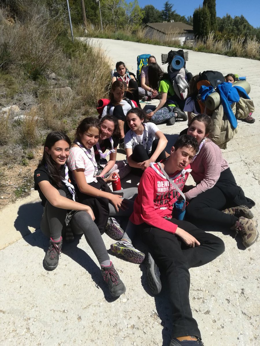 ELS RAIERS DE CAMPAMENTS A ESCORNALBOU! aelamulassa.wordpress.com/2018/04/10/els…