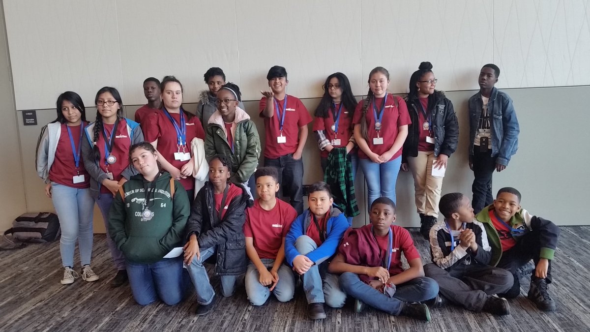 imsa_west's tweet photo. 11 students participate in the Science fair
*3 honorable mention (Lucia Mendez, McHael Jones, and Yareli De La Cruz)
*2 bronze (Luis Gama and Sanai Tate)
*5 silver (Cecilia Rivas, Danaisha Austin, Jensy Godinez, Joanna Gama, and Tosin Adesmith)
*1 gold Faith Ajibola
#WeAreConcept https://t.co/EN3Vd5VqjS