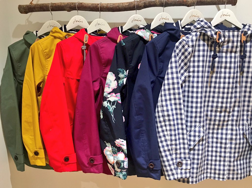 JoulesSherborne's tweet photo. Come rain or shine we have a 'Coast coat' for you! Just pick your favourite colour! #rain #spring #rainydays #keepingdry #waitingforthesun #Joules #rainbow #coats #OOTD #Brighteninguptheday #Aprilshowers #100%waterproof #rightasrain https://t.co/9B8scBegjW