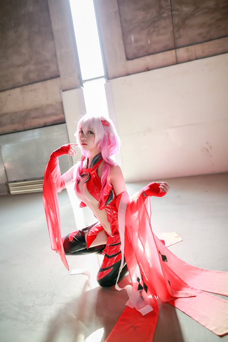 Twitterのコスプレ画像15