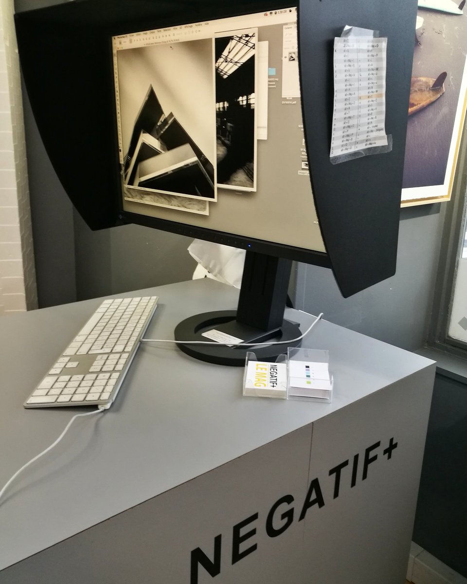 notoryou's tweet photo. En plein préparatifs de notre prochaine exposition lyonnaise chez notre partenaire #negatifplus 😀
Pour découvrir en vrai les 30 photos sélectionnées rdv le 19 avril à partir de 19h chez #sofffa pour un vernissage qui promet d'envoyer du beau !!!
#ViensyauraàVoir
#notoryoyExpo https://t.co/Wv5Ymz97Ix