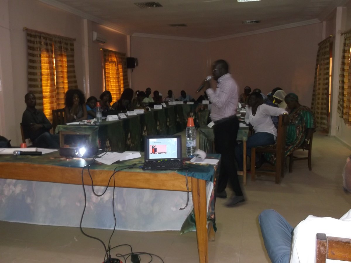 UNAMUSC's tweet photo. Le GRAIM et la Croix rouge Sénégalaise s'unissent pour une adhésion massive aux mutuelles de santé du département de Thiès: 
La synergie d'actions des acteurs communautaires pour meilleure sensibilisation des populations à l'adhésion aux mutuelles de santé. https://t.co/8xGaieF6T2
