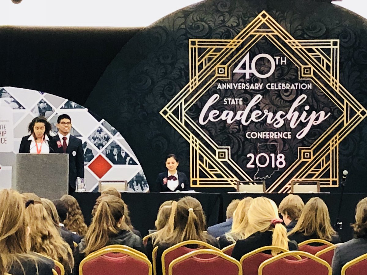 RichmondHOSA's tweet photo. #WeRProud of our state officer candidates and thankful for our voting delegates! @wearrrichmond @LearnatRHS #RHSBMS @biotaysha @DylanBiomed6 @justinperdomoRH @KarenLopezJulia @02Trotter @Josh3102 @Lukeap11 https://t.co/OzZz5XP6en
