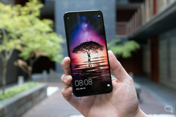 gemprojecmarket's tweet photo. Analizamos en vídeo el nuevo Huawei P20 Pro https://t.co/1VuKue3hMu #Botize https://t.co/rXEx6iGTrU