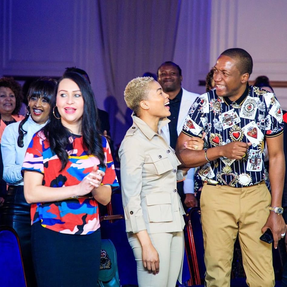 UebertAngel's tweet photo. SMILE ... the LORD is on your SIDE!
#GoodNews https://t.co/y11qiyWjJ2