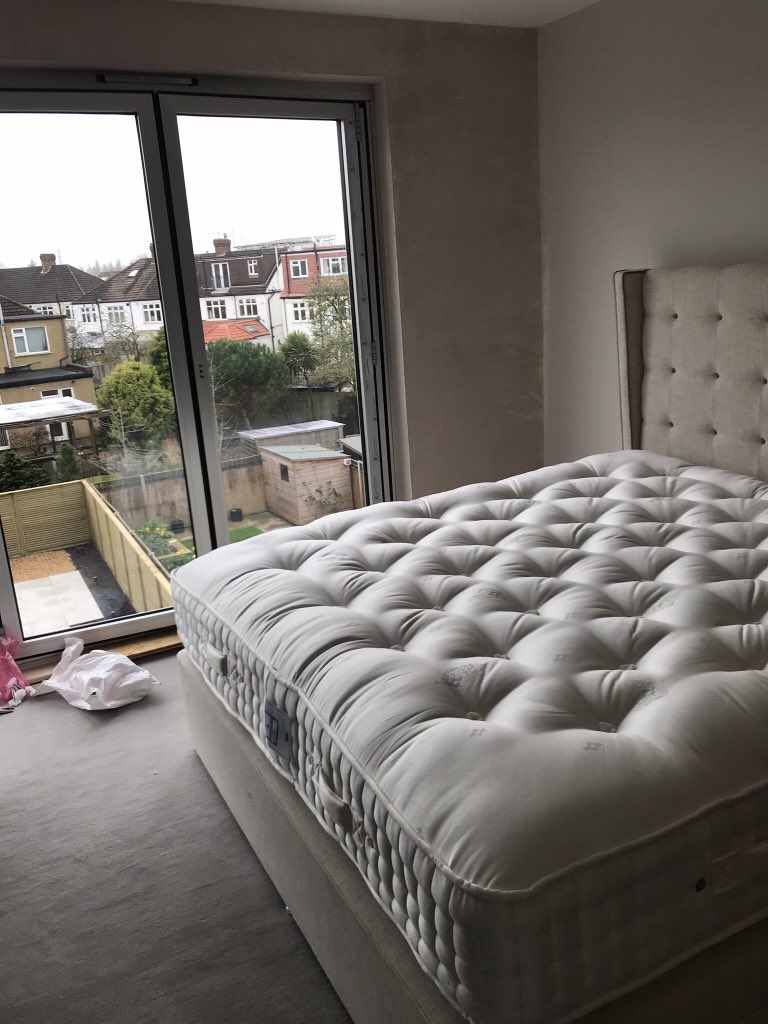 bedpostsurbiton's tweet photo. @Harrison_Spinks Super king divan would not go up the stairs so there was only one option..........up over flat roof and up into loft conversion. https://t.co/k2xtgbSDeT