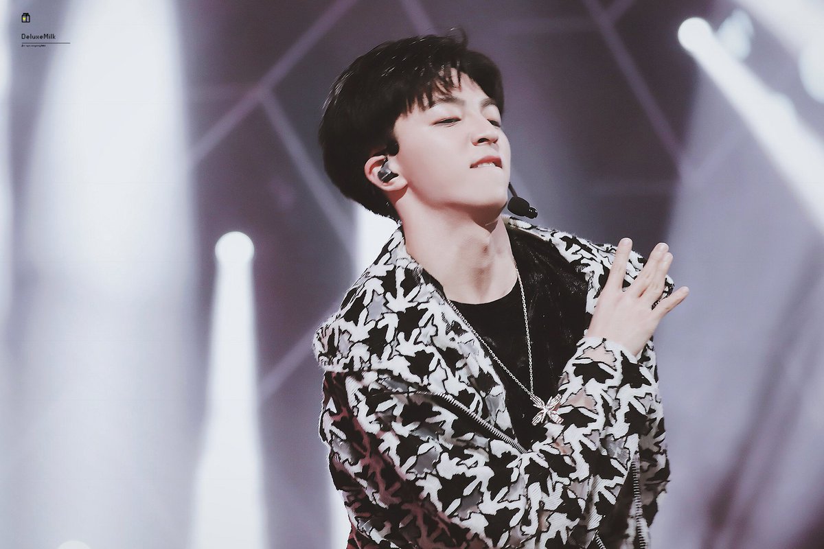 180406 HQ

＃陳立農
＃ChenLiNong
#천리농 
＃陈立农