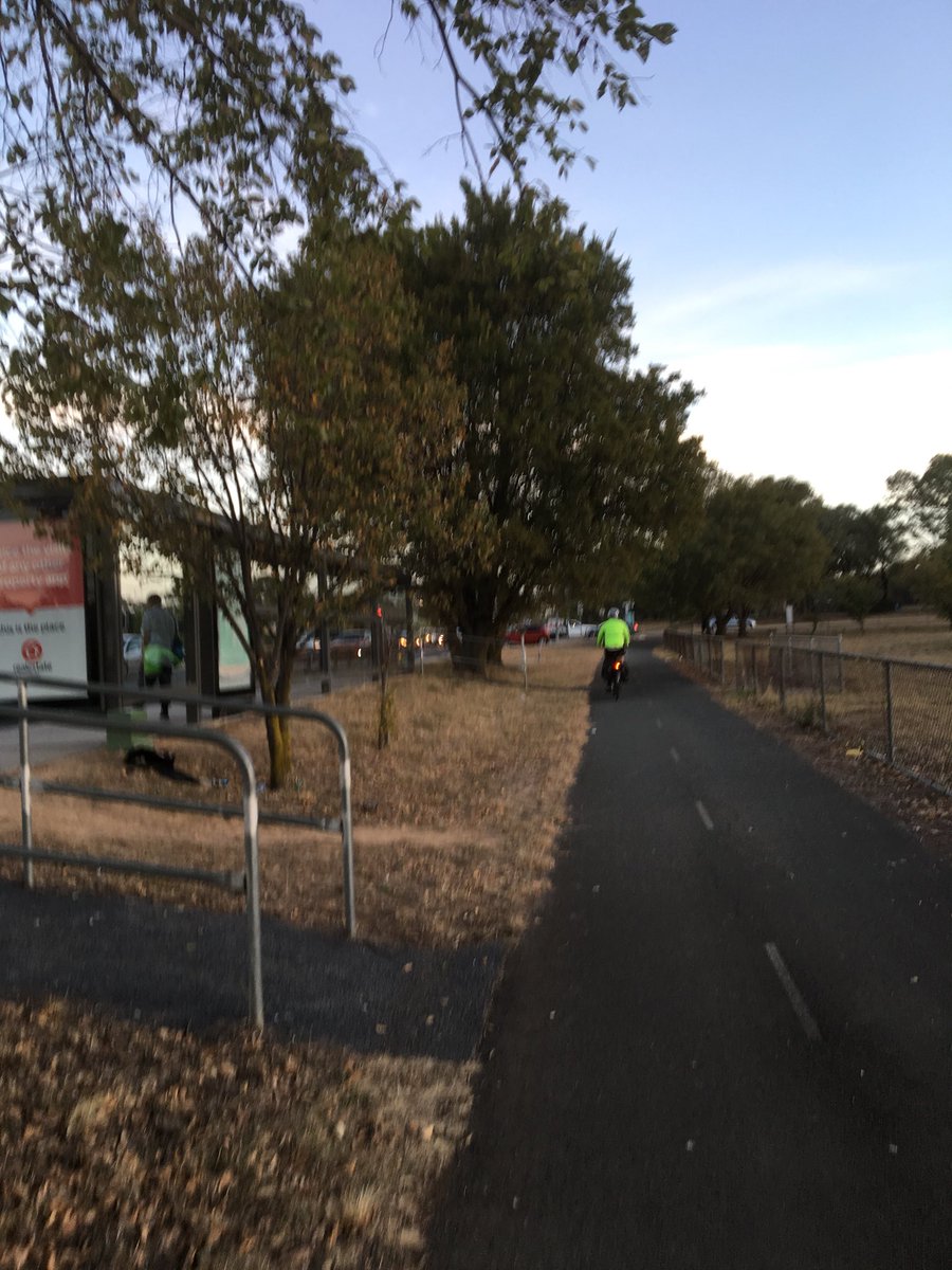 KathleenMoorby's tweet photo. #10000steps are #easy when you make an #active choice #activatemyday #activeliving #activetravel #80s music #unwind @Transport_CBR @HeartAust @HealthierWork @YMCACanberra @ACTPedalPower https://t.co/Gd2KFdEye3