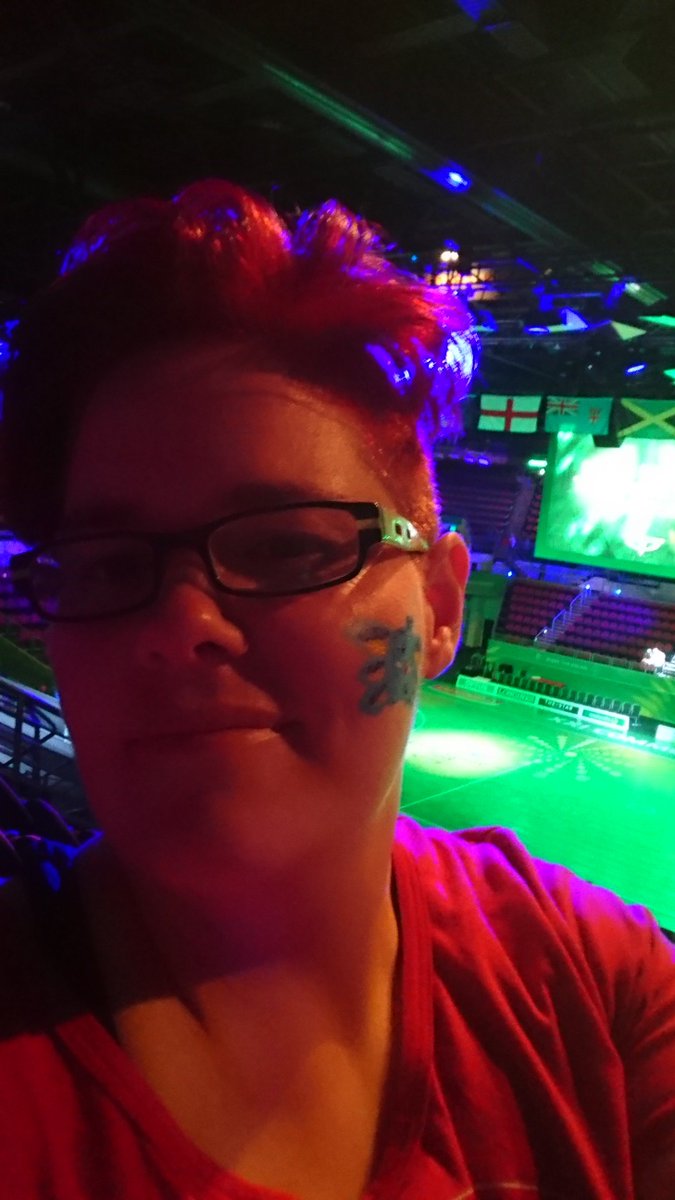 AshLauH's tweet photo. Ready for a night of #GC2018Netball.  I've been Borobi'd! https://t.co/zoB7nbG9jN