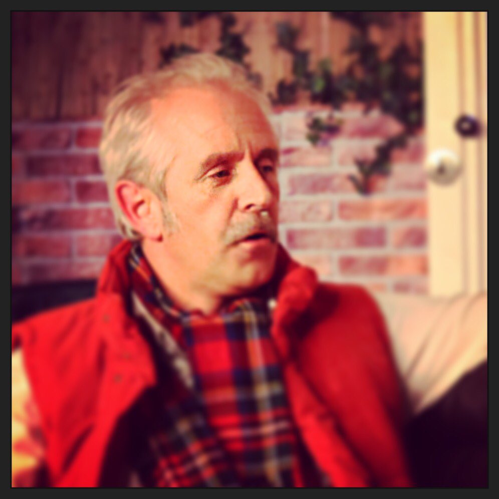 Jos Aquina, heej te zeen als Billy McGregor (2010, De sleutel leet ònder de mat), speult vanaovend als Roderick Bastogne zién 75e veurstelling beej Silhouet! #Silhouet #Venlo #Toneel #Dialect #Humor #Klucht #Lachen #Jubileum