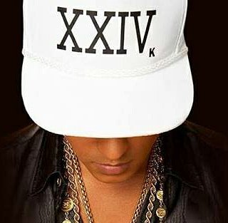24karatNancy's tweet photo. I love this talented 👨man @BrunoMars #foreverHooligans https://t.co/38HEnT3xyt