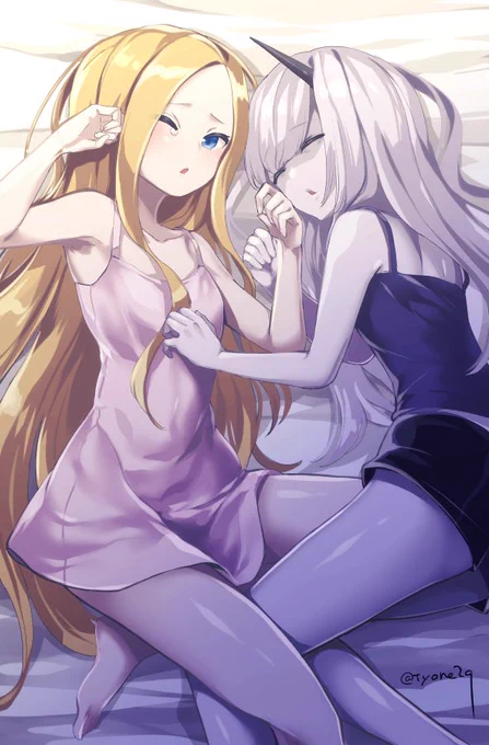うとうと…

#FGO
#アビゲイルとラヴィニア 