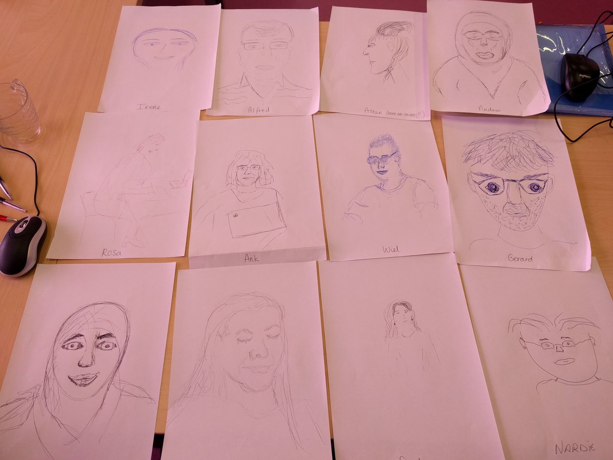WelzaamNadoua's tweet photo. Check de nieuwe smoelenboek met onze creatieve sociaal makelaars (niet ieder1 staat erop). Binnenkomer dient als ijsbreker: lachspieren in gebruik en dan nu in vergadermodus! #teamwelzaam #humorhasit #vreedzaam 😎 https://t.co/8zjQ3X7Yro