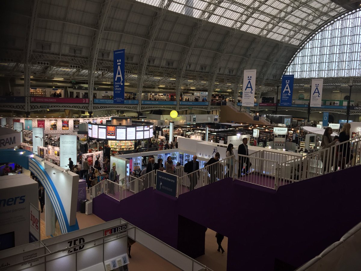 roald_v's tweet photo. London Book Fair #fagbokforlaget #vigmostadbjorke https://t.co/aLx5VhcLV2