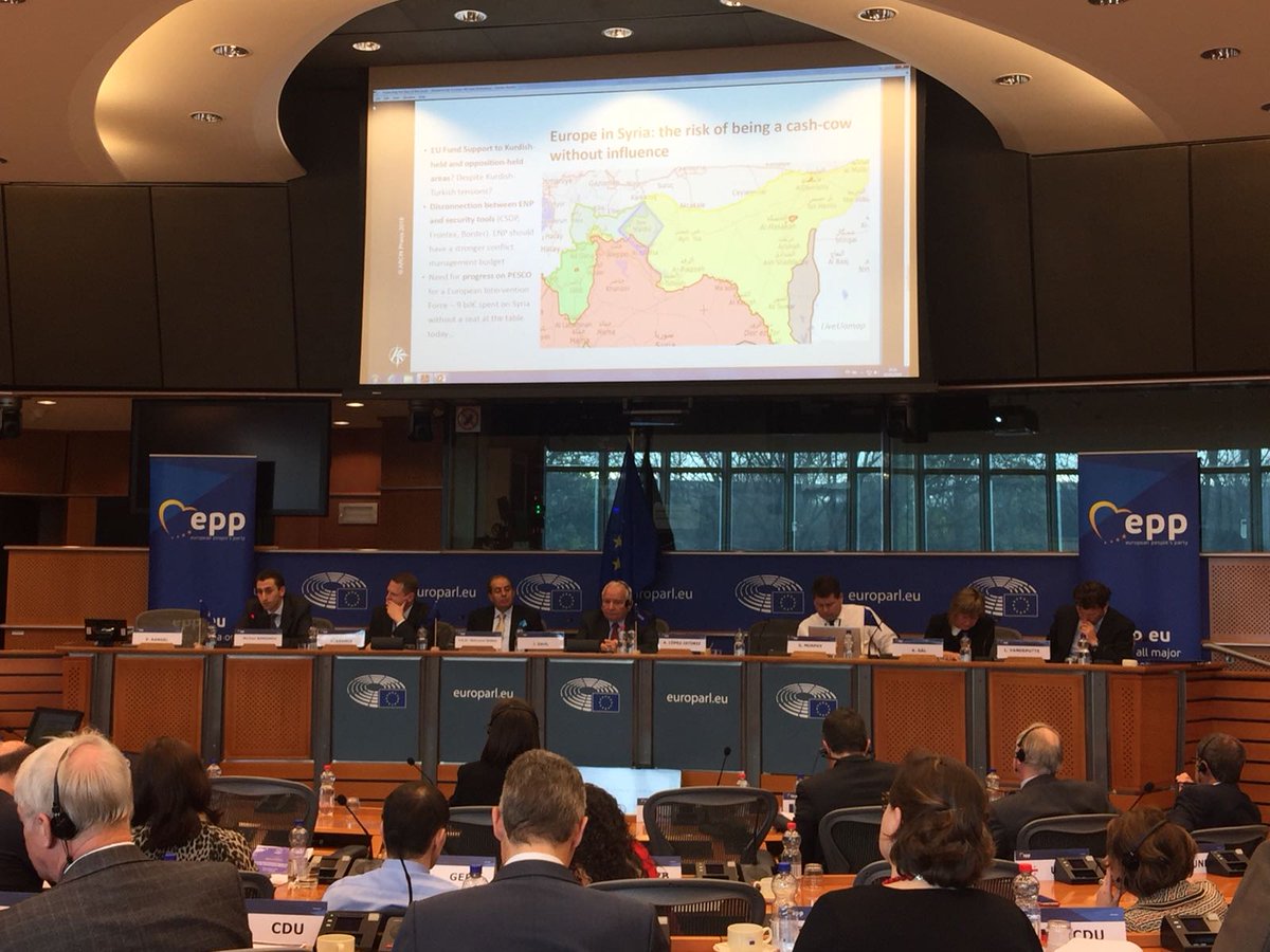 EGardini's tweet photo. #Bruxelles Assemblea politica del #Ppe. Recenti sviluppi in #Libia e in #Siria: cosa può fare l’#UE?
Relatori l'ex Primo Ministro libico Mahmoud #Gebril e l'advisor francese Michael #Benhamou https://t.co/6nYZUNqfSg