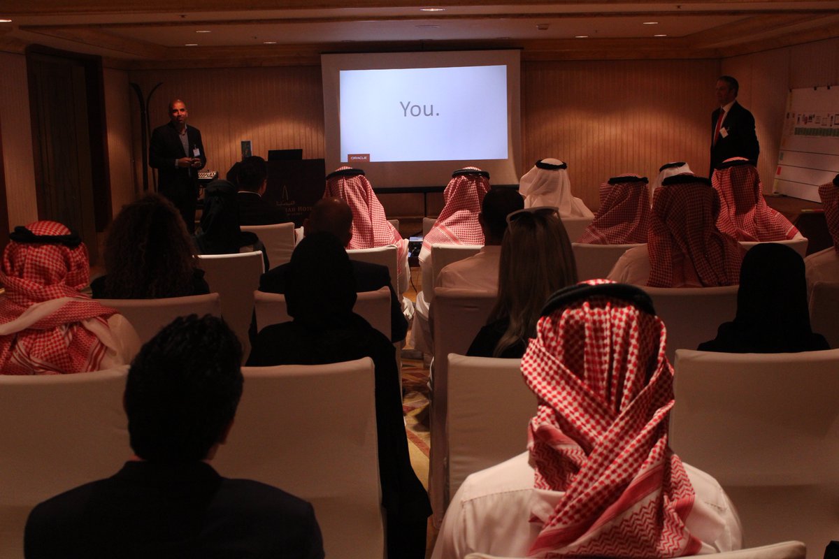 EyeOfRiyadh's tweet photo. #NowHappening Oracle Marketing Cloud workshop in #Riyadh !
#MMWorkshop
#Jeddah https://t.co/2qoDdzB0XE