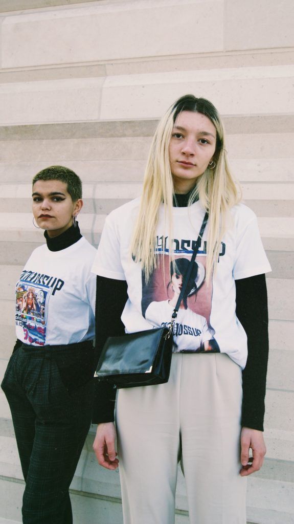 MODE: Le merch #WOSSUP sera disponible chez <a href="/ROCKTHESTREETX/">ROCK THE STREET</a> le 26 Avril ☄️
buff.ly/2Ha9Soz