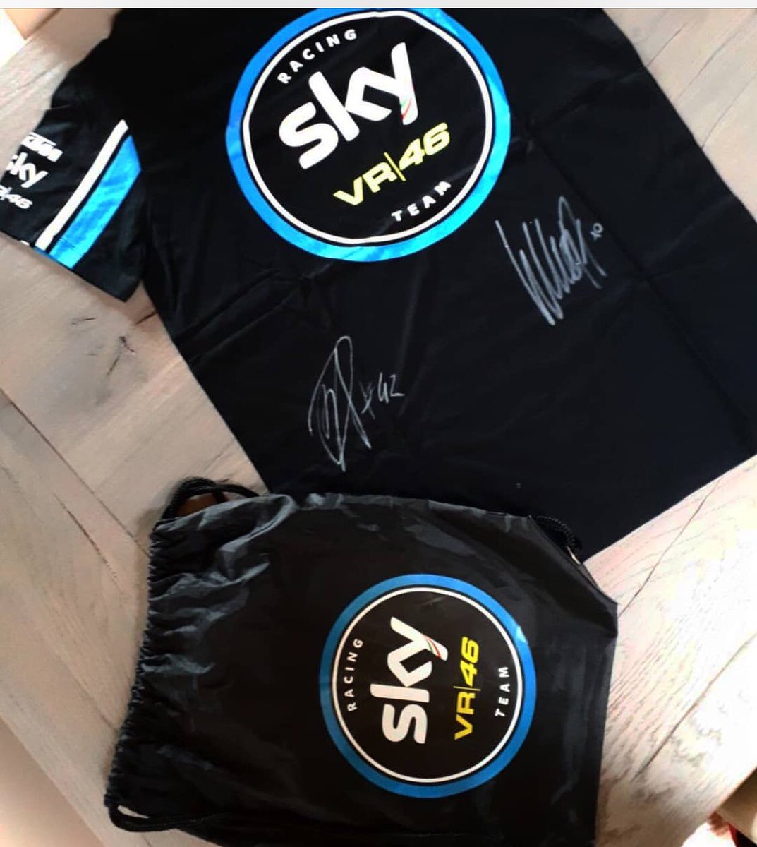summer4help's tweet photo. Thanks.....Ragazzi...@VRRidersAcademy @SkyRacingTeam https://t.co/G0tcVepSN1