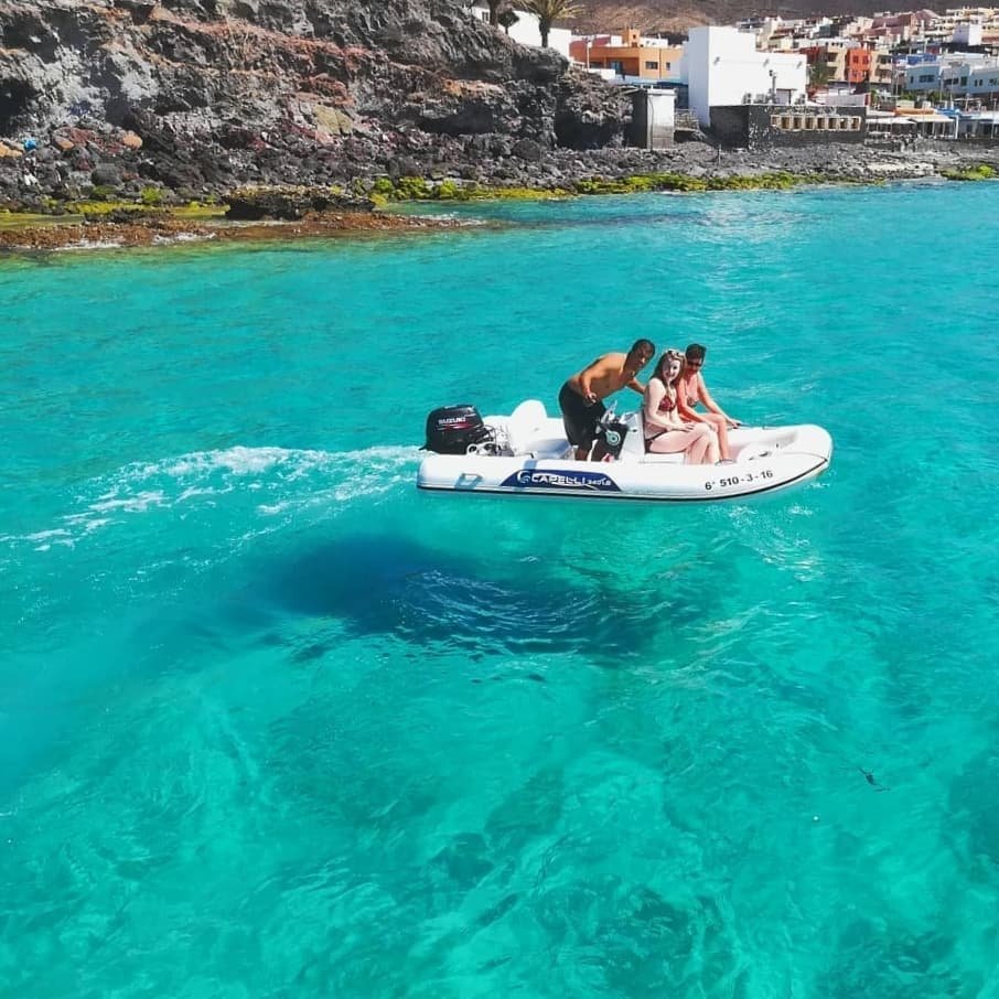 canaryboattrips's tweet photo. Perfect Moments ππ
#CarpeDiem @ https://t.co/rBhbb4TiEv
#MagicDeluxe
#CanaryBoatTrips #catamaran #boattrip #sailing #excursion #watersports #morrojable #fuerteventura #PuertoRicoGC #GranCanaria #canaryislands #luxurytravel #VIP #ChillOut https://t.co/gYIqGlMgmY