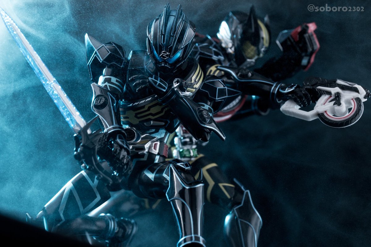 うせだ Pa Twitter S H Figuarts 仮面ライダードライブ タイプスペシャル 仮面ライダーダークドライブ フィギュアーツ写真部