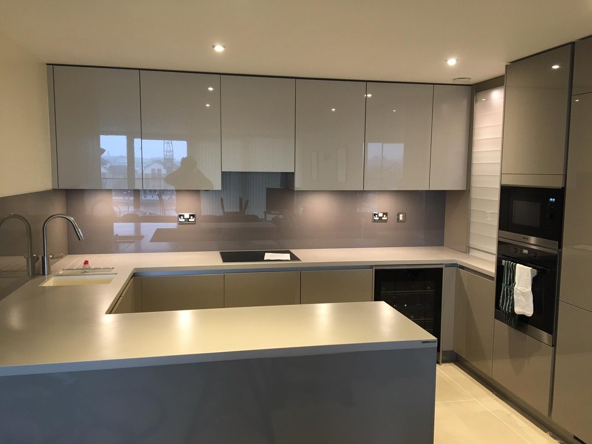 When you choose #Nolte  This is the finish you receive #sleek #minimalist #flawless #home #kitchen #Miele #interiordesign #heartofthehome