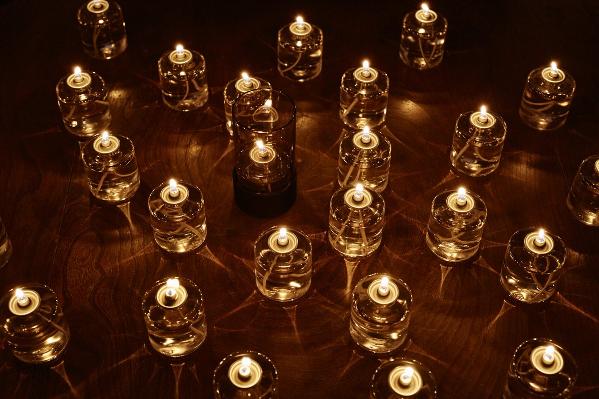 HospAction's tweet photo. The lovely folk @LightMe_UK and @Lewis_Bowen are kindly donating 5% of sales from their liquid candles and lamps to Hospitality Action. Change your candle, change a life today. Visit https://t.co/R1Sj9w6nfS to learn more about this amazing product. https://t.co/JhjLdLsNUx
