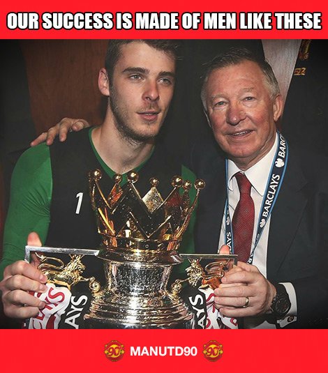 _manutd90's tweet photo. ❤️🍾 Our success is made of men like these 🍾❤️ https://t.co/IRkn8uBwlC