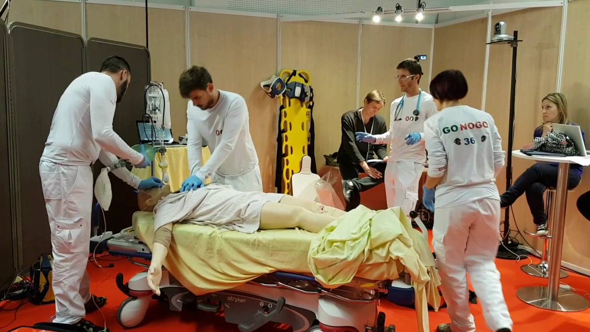 sosemergenza's tweet image. Competizione amatoriale di simulazione medica!
Ti aspettiamo nella nostra pagina Facebook venerdì 13 aprile, indicativamente dalle ore 14.30
Diretta dal Simcup! Per farti vivere dal vivo uno scenario spettacolare!
Clicca: sosemergenza.org/news/60-simcup…
@simnova_UPO #simnova #simcup