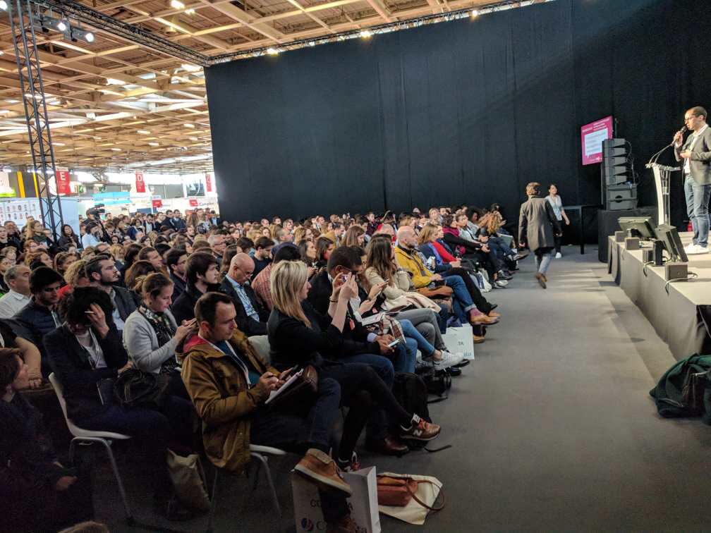 Effilab's tweet photo. Salle comble pour notre conférence avec @GoogleFR ! #EMKTP2018 https://t.co/9bziUYbFmH