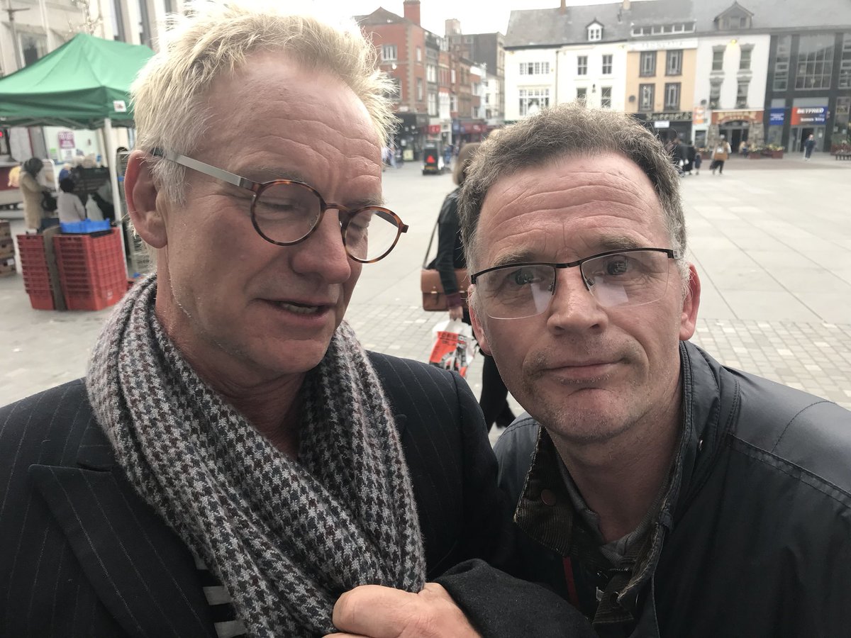 yeasterday's tweet photo. Sting in Liverpool https://t.co/LS8986r1Ie