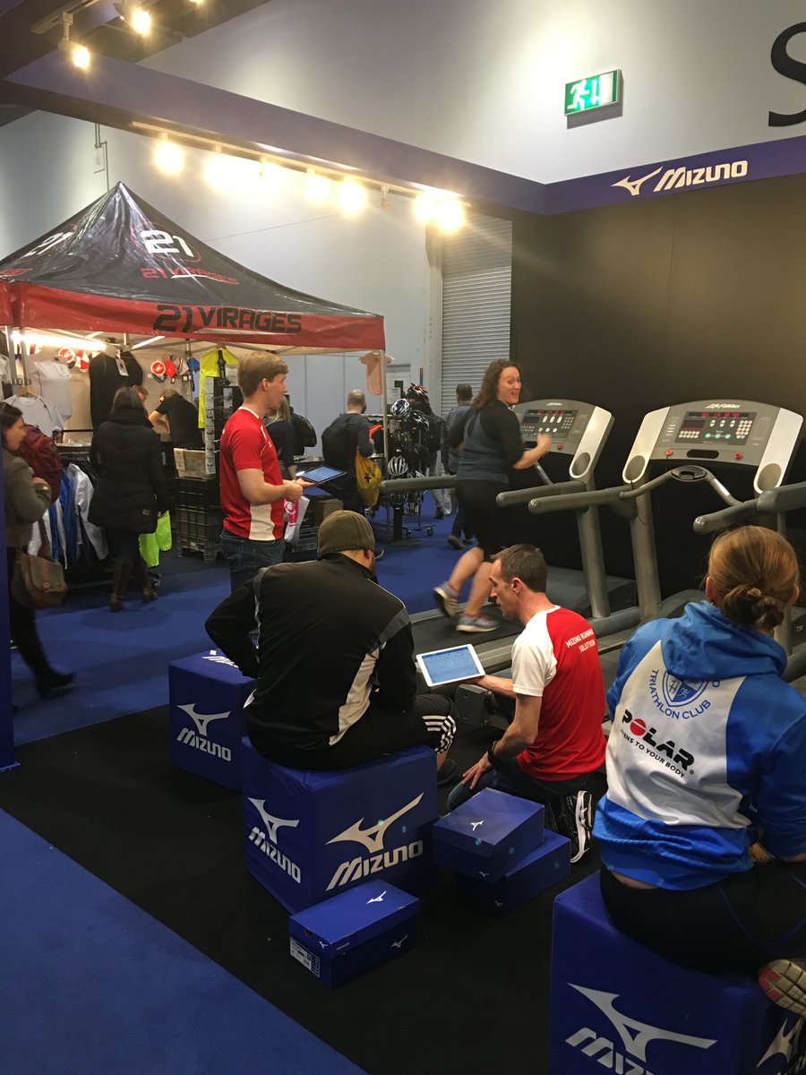 dorsavi's tweet photo. In advance of the 2018 @LondonMarathon, the UK team and @MizunoRunningUK are providing running assessments in London to competitive runners like @StuartArmory, @KieranAlger and @TomWheatley. Using #ViMove2, we can identify areas of weakness in advance of the marathon. https://t.co/2k3BbKlE6q