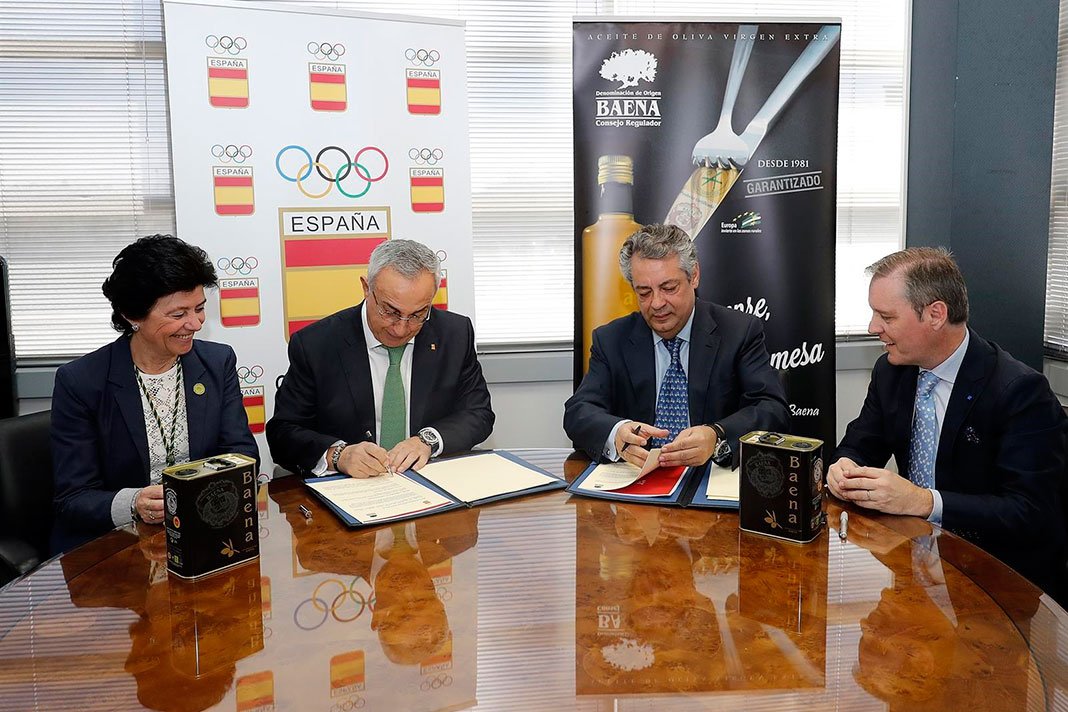 El Aceite de Oliva Virgen Extra #Baena formará parte de la alimentación de nuestros deportistas de élite en las Olimpiadas de Tokio 2020.
¡Porque nuestros olímpicos no merecen menos!
#Salud #Calidad #Alimentación
 ow.ly/WrHY30jc9wx