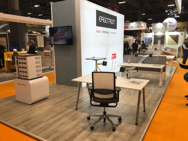 kkivrakidou's tweet photo. Santé et bien-être des personnes au travail; un état de complet bien-être physique, mental et social. Venez découvrir @ergotron lors du salon Workspace Expo à Paris Porte de Versailles (Hall 1) – stand B38-C35. #sitstandswitch #myworkfit #WorkspaceExpo https://t.co/kFazyYNBOI