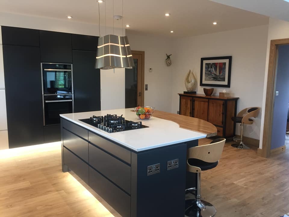 notjustgranite's tweet photo. Thanks for sharing these images Monksfield Fitted Furniture and always a pleasure working with you.  #Quartz #bespoke  #worktops designed and installed by @NotJustGranite #Galway Tel: 09096 47926 https://t.co/uE5WoYCpK8