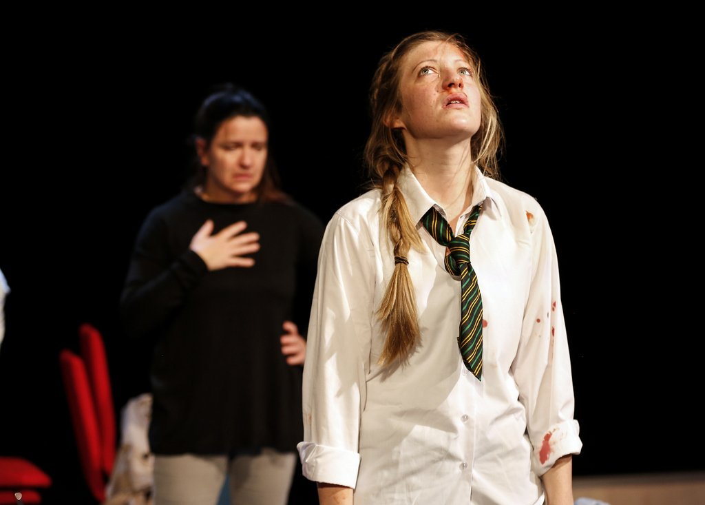 homefinderuk's tweet photo. #Theatre used to promote #socialchange: #Cathy delivers a very a powerful message around #homelessness. Have you seen it? #Cathy is playing until 14/04 at the @sohotheatre https://t.co/fq3hj8MdFU #UKHousing #CulturalTips https://t.co/3DWFR4bLVy