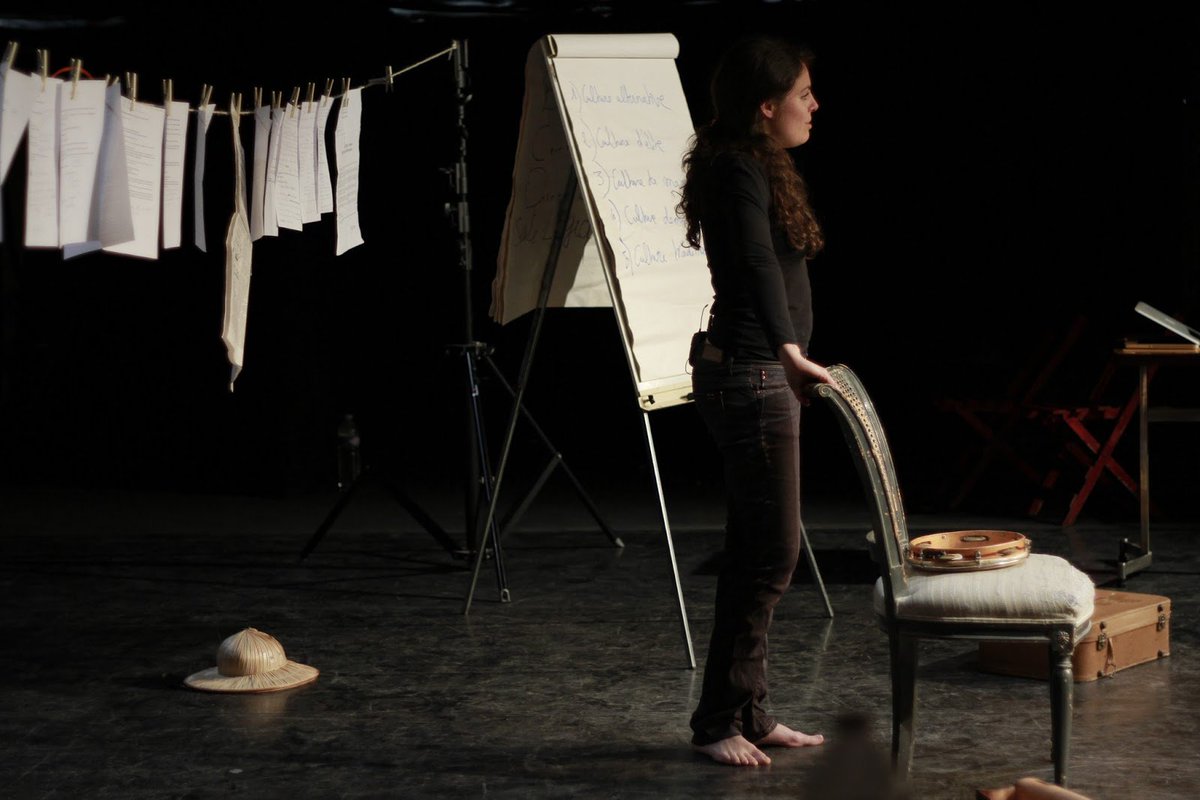 La Conférence gesticulée, c'est dans 4 jours ! 
Avec l'#ethnologue Anaïs Vaillant, qui a monté cette conférence gesticulée dans le cadre d'une formation en 2013 auprès de la Scop Le Pavé, accompagnée par Francine Mahé et Franck Lepage ! 

facebook.com/events/1502056…
