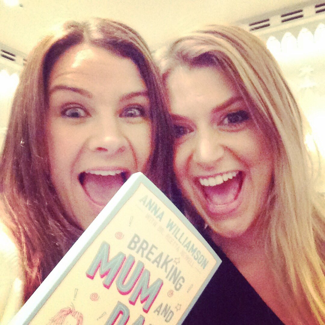 Today’s <a href="/BreakingMadPod/">Breaking Mum and Dad</a> has been released 🤗 and today it’s the stunning <a href="/mrs_izzyjudd/">Izzy Judd</a> talking bravely about struggling to conceive, how it really affected her emotional wellbeing, and her happy ending. A must listen. A beautiful lady 💕#parenting #breakingmumanddad