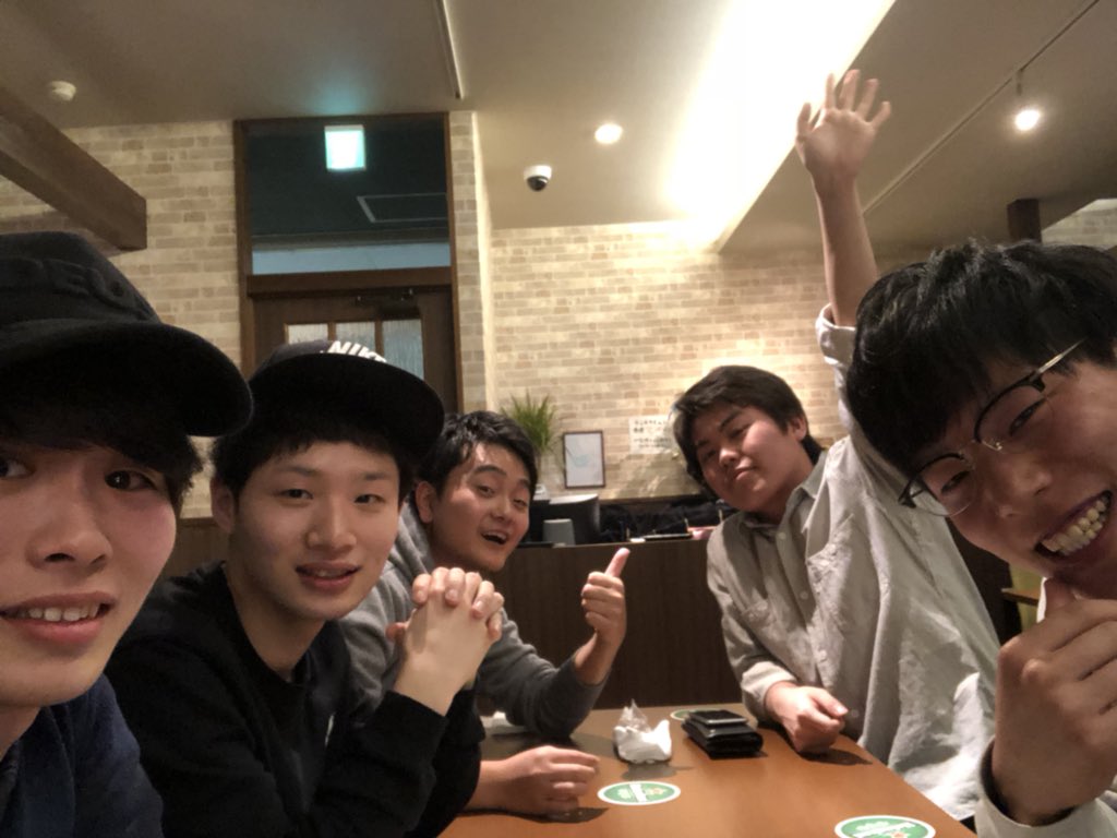 95makemoney1's tweet photo. はい、明日休み。勝った。
はい、今からゆめが丘走りたくります。
武井壮さんより走る。 https://t.co/HBcKOLIR79