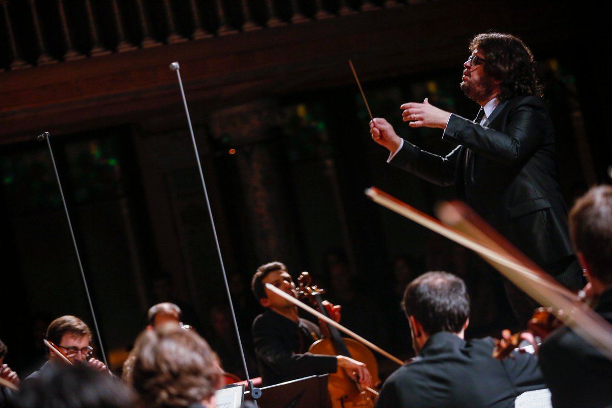fschubertfilh's tweet photo. Intensitat, sentiment, rigor, qualitat musical... #SimfonicaOCM
https://t.co/sUynEDNSBC
#LaSimfonicaMediterrania #SinfonicaOCM #MusicaClasica #MusicaClassica #ClassicalMusic #OrquestraSimfonica #OrquestaSinfonica #SymphonicOrchestra #Barcelona #Musica #Music #PalauDeLaMusica https://t.co/t25ZjQC7F7