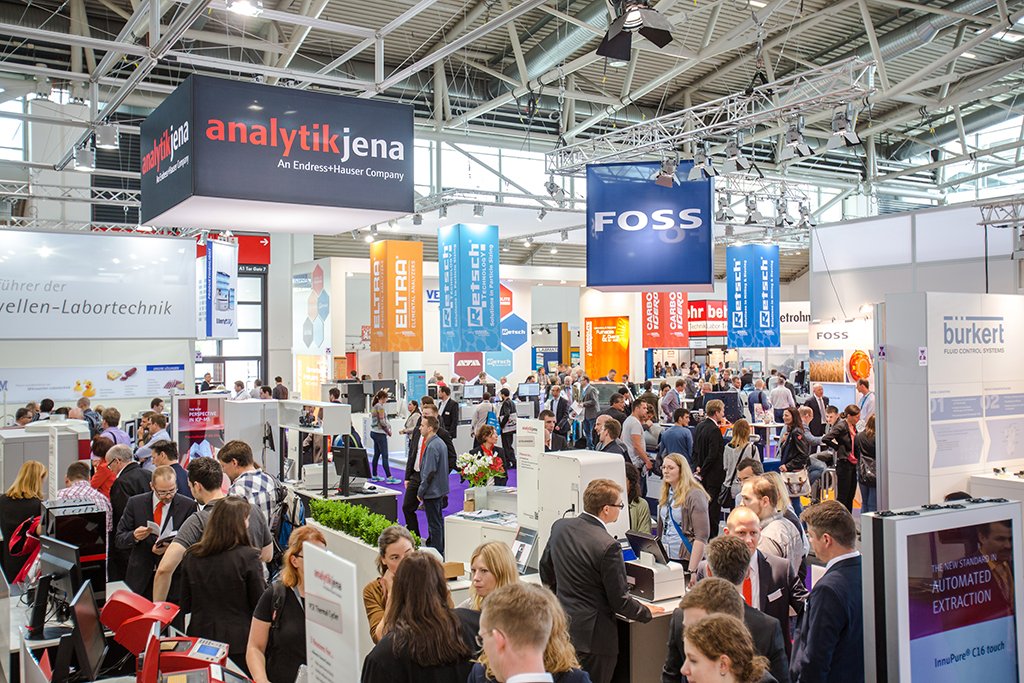 medicine_maker's tweet image. We’re excited to be exhibiting at @analyticaFair in Munich this week. We would love to see you at stand 225 in Hall A1, where a can get your FREE copy of this month’s magazine. Or grab your copy  at distribution points throughout the show #Analytica2018 #AnalyticaConference