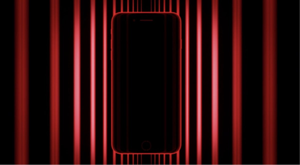 iHelpGH's tweet photo. iPhone8 & 8 Plus Red edition. #iHelpGH #YourMobileTechSupport #GHToday #DigitalMarketing #onsiteapplesupport #TuesdayThoughts https://t.co/0trwbgb1gV
