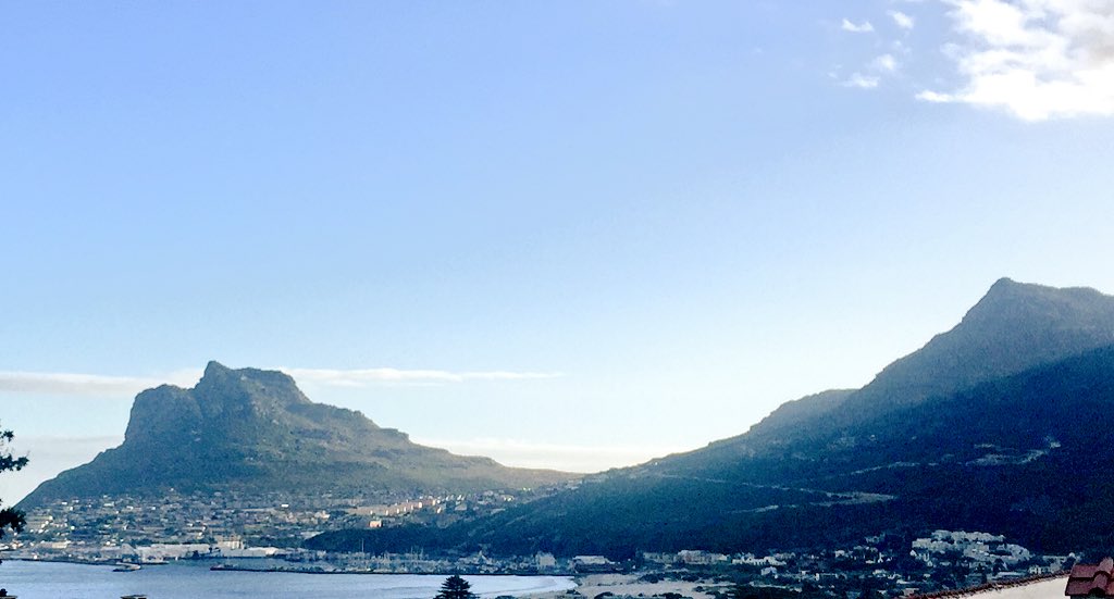 mrtybaxter's tweet photo. Cape Town ❤️ #family #love #siblings #brotherandsister https://t.co/MxafrNK9bH