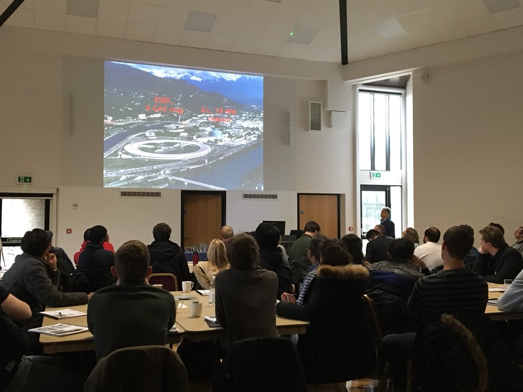 IUCr_CPD's tweet image. Andy Fitch lecturing on synchtrotrons and neutrons for #PowderDiffraction at #PDRR_Durham 2018 at @durham_uni.
@esrfsynchrotron @SoM_esrf @ILLGrenoble