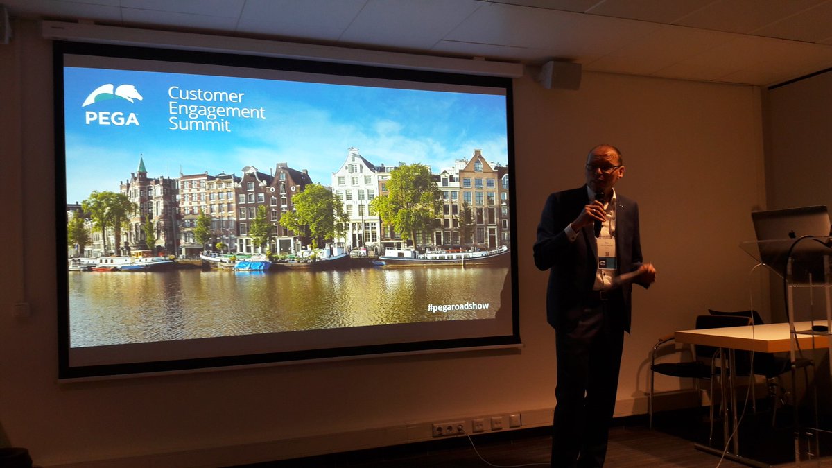 Walter781974's tweet photo. Directeur Operatie Henk Klapwijk maakt de nieuwe naam bekend van #Dictu ZGW Pega: RijksZaak! Dit allemaal op het PEGA Customer Engagement Summit in Amsterdam. Wat een mooi podium om de Dictu oplossing voor Zaakgericht werken bij de rijksoverheid toe te lichten! https://t.co/VxTJaklfVD