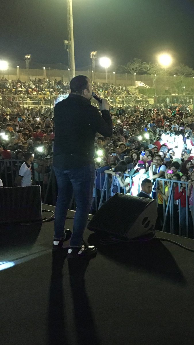 Hishamabbas's tweet photo. Yesterday at Club Wadi Degla Maadi. Great crowd Elhamdulellah. Hope u all had great Easter too. 🤗👍🌺 https://t.co/Adz06Elzei