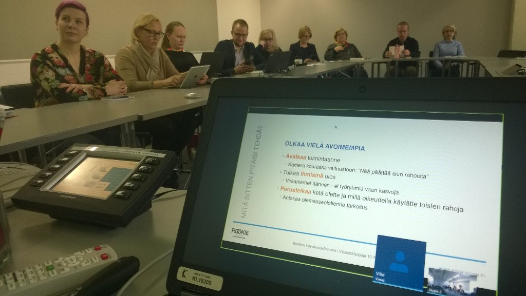 <a href="/VMoilanen/">Ville Moilanen</a>: Kunnat someen henkilöiden kautta, kohdentakaa viestintää. #tulevaisuudenkunta #kuntaviestintä