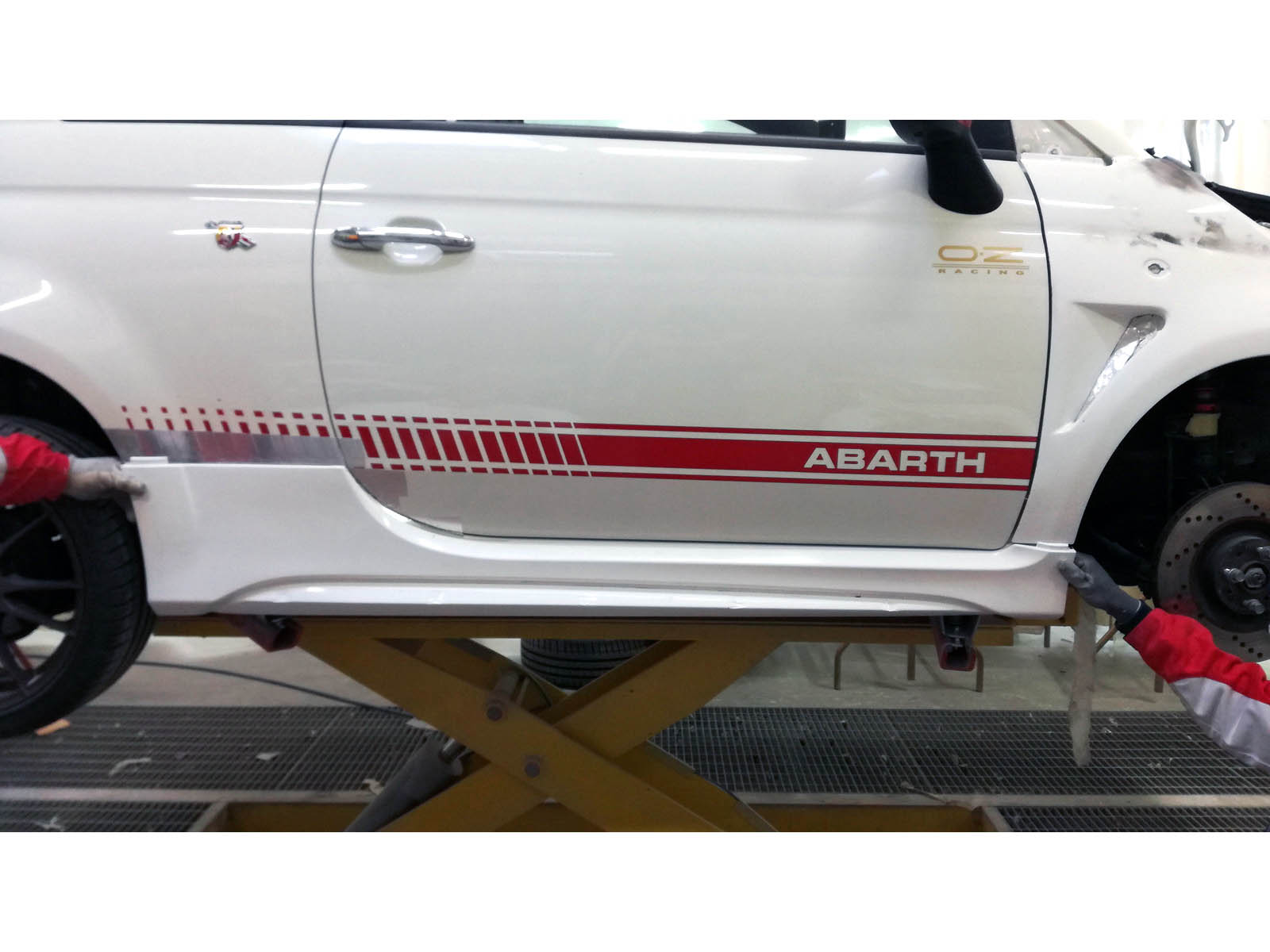 Fiat 500 abarth side skirt deals
