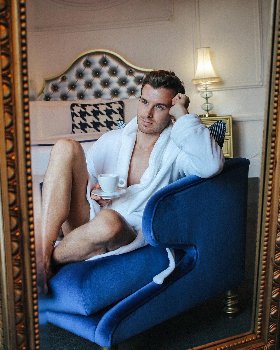 Picture perfect with @hrcover   

#kovecollection #thealphen #lovecapetown #travel #constantiavalley
alphen.co.za