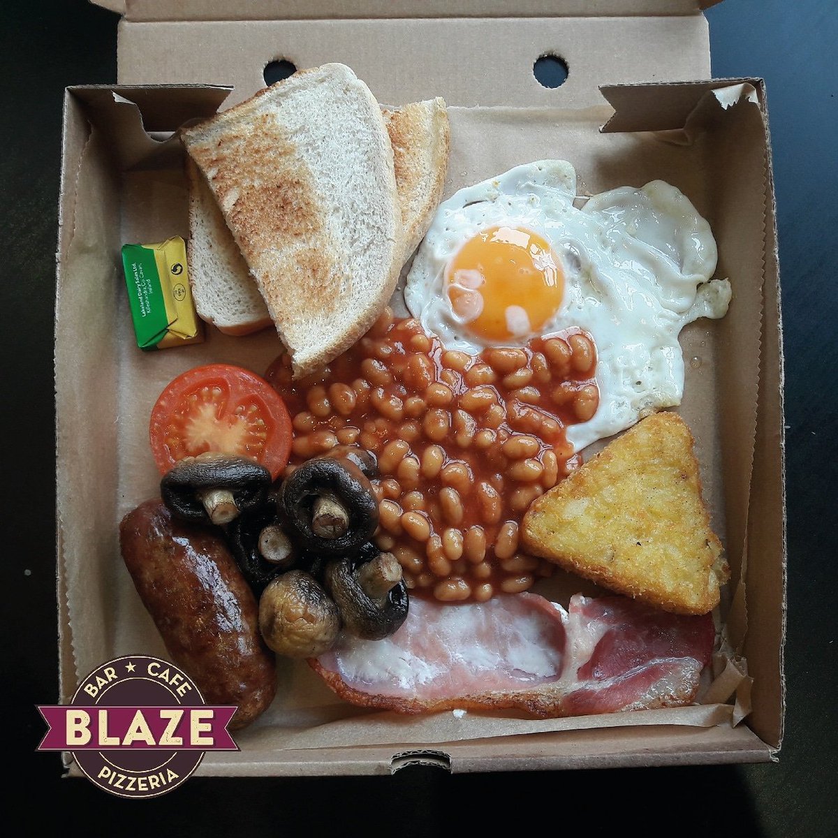 It's a breakfast in a box! 🍳 Did you know we offer takeaway breakfasts from just £4.45?! 😍 Pop in and see us soon!