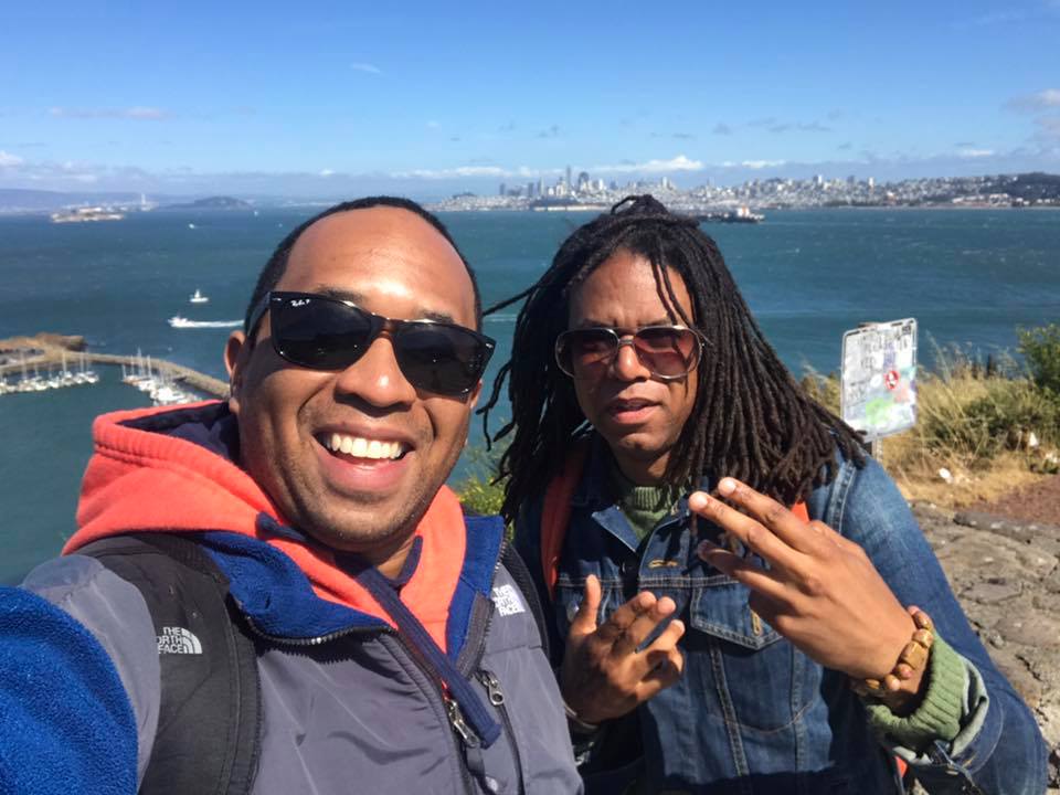 Brandon_Newsie's tweet image. Happy #NationalSiblingDay!  What makes your sibling the best?  My older brother @otisrtaylorjr is the coolest kid I know even if he called me names like #FatDoc. #WLTX #News19ThisMorning